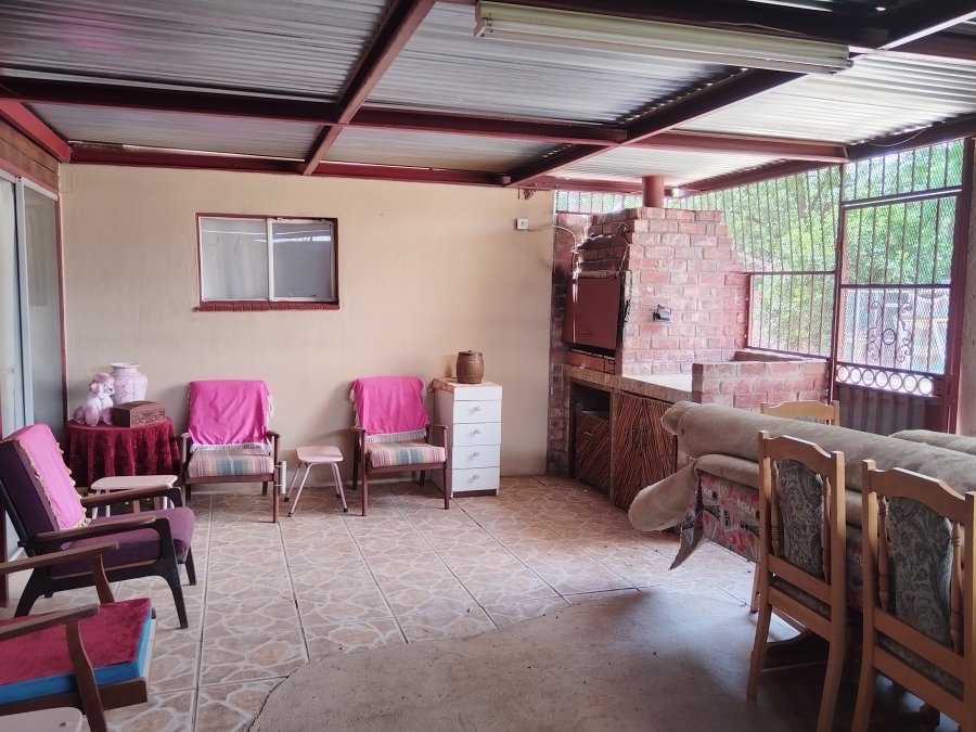 3 Bedroom Property for Sale in Christiana North West